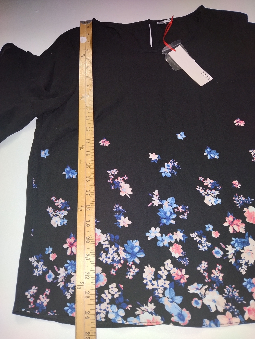 Elle Womens Black Floral Border Print Short Sleeve Top New Size L - Picture 3 of 5